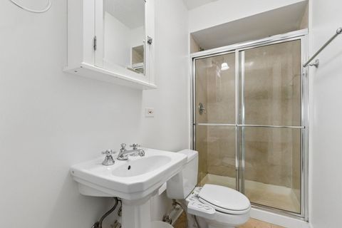 Tiny photo for 1414 Elmwood Avenue #1G, Evanston, IL 60201 (MLS # 12598650)