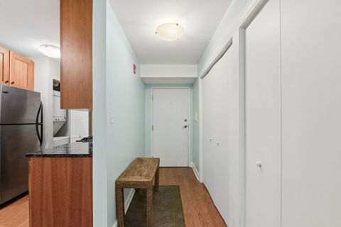 Tiny photo for 1414 Elmwood Avenue #1G, Evanston, IL 60201 (MLS # 12598650)