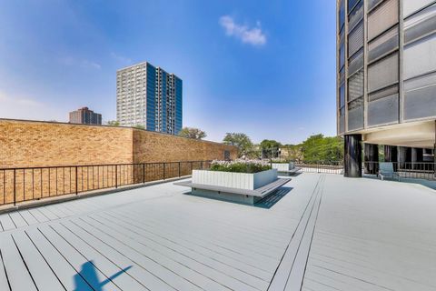 Tiny photo for 5415 N Sheridan Road #3203, Chicago, IL 60640 (MLS # 12561589)