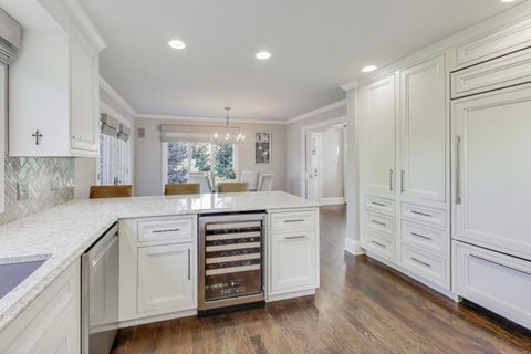 Tiny photo for 105 Burr Ridge Club Drive, Burr Ridge, IL 60527 (MLS # 12492290)