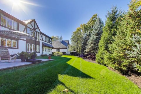 Tiny photo for 105 Burr Ridge Club Drive, Burr Ridge, IL 60527 (MLS # 12492290)