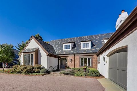 Tiny photo for 105 Burr Ridge Club Drive, Burr Ridge, IL 60527 (MLS # 12492290)