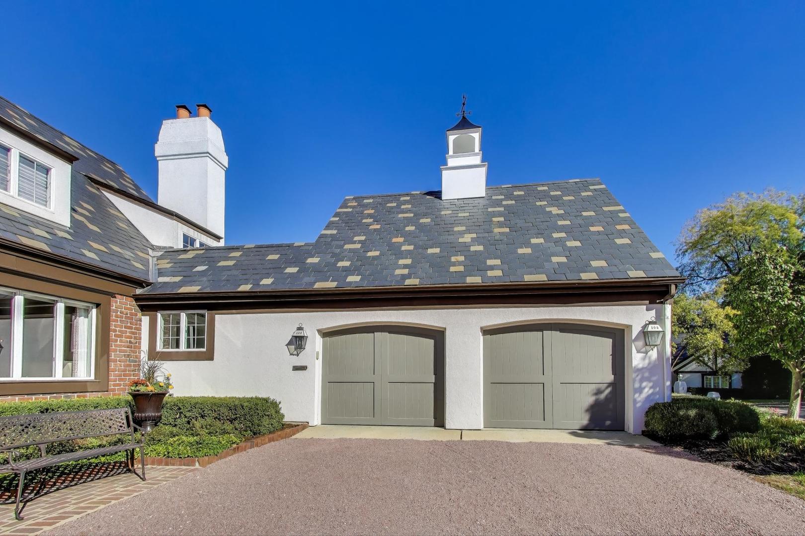 105 Burr Ridge Club Drive