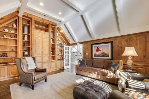 Tiny photo for 105 Burr Ridge Club Drive, Burr Ridge, IL 60527 (MLS # 12492290)