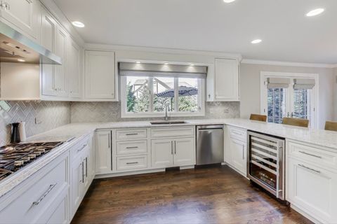 Tiny photo for 105 Burr Ridge Club Drive, Burr Ridge, IL 60527 (MLS # 12492290)