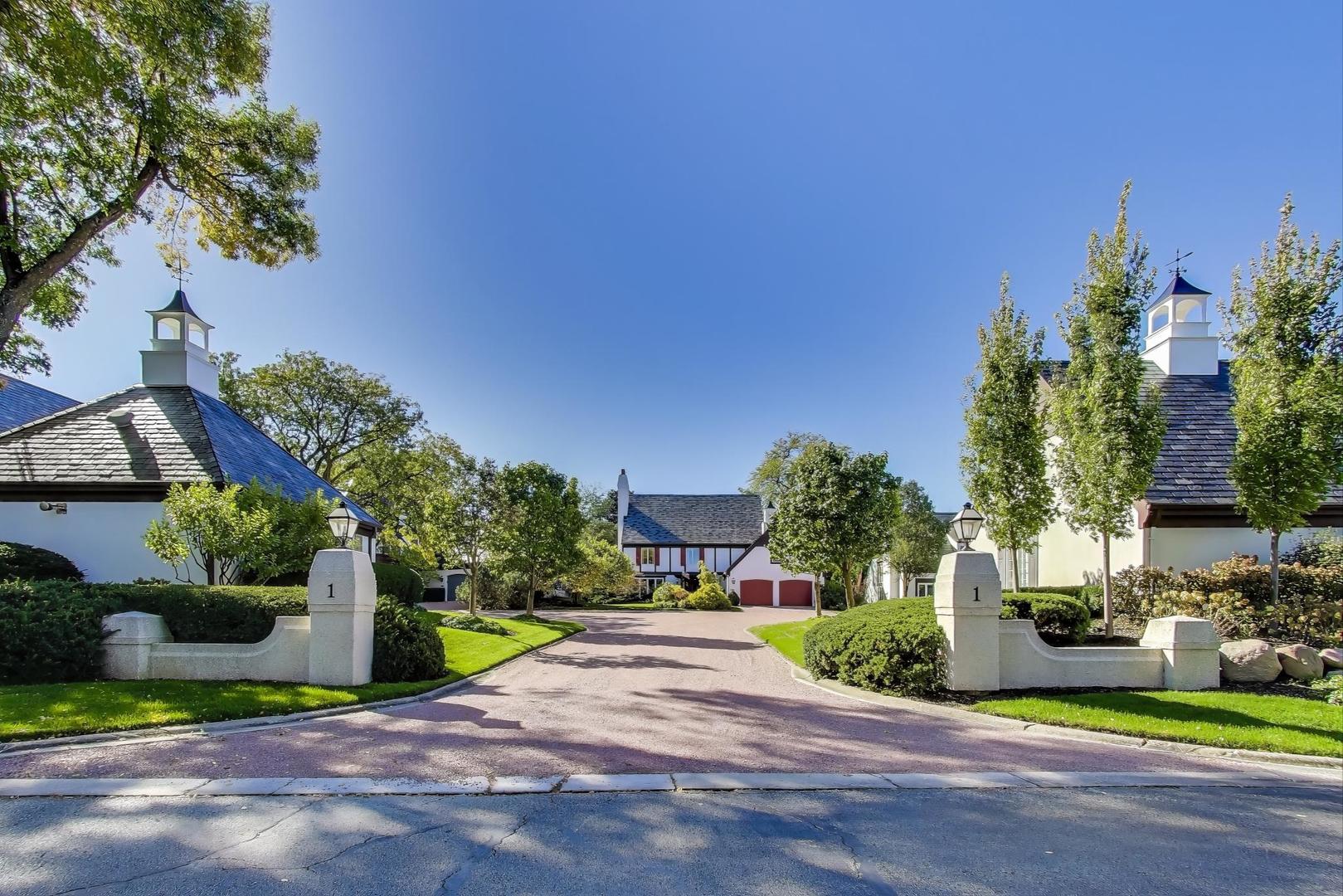 105 Burr Ridge Club Drive