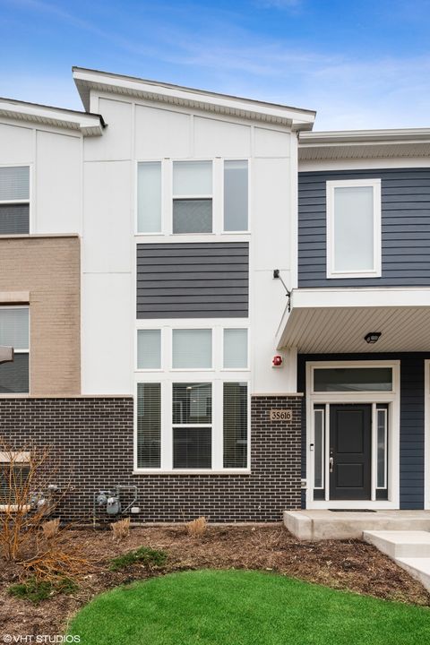 Tiny photo for 3S616 Everton Drive, Warrenville, IL 60555 (MLS # 12563911)