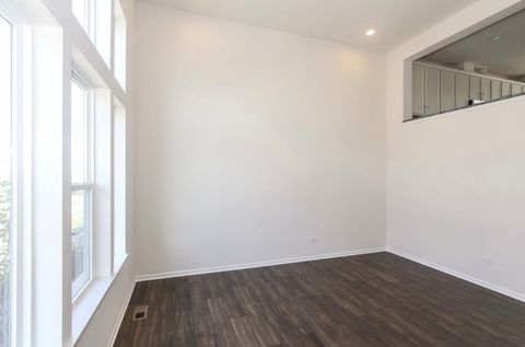 Tiny photo for 3S616 Everton Drive, Warrenville, IL 60555 (MLS # 12563911)