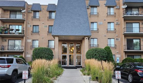Tiny photo for 931 W Arquilla Drive #415, Glenwood, IL 60425 (MLS # 12376275)