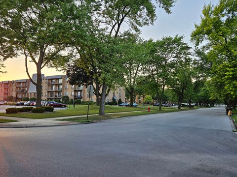 Tiny photo for 931 W Arquilla Drive #415, Glenwood, IL 60425 (MLS # 12376275)