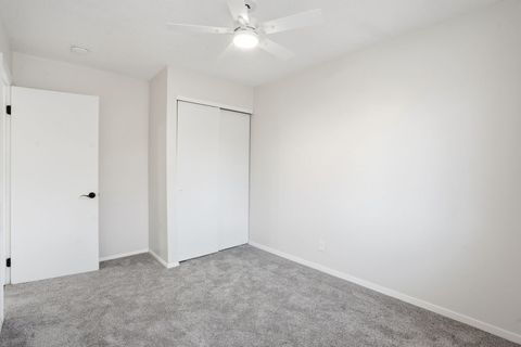 Tiny photo for 4153 Greenbrier Drive, Bettendorf, IA 52722 (MLS # 12557756)