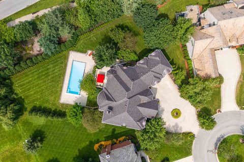 Tiny photo for 151 Palmer Circle, Vernon Hills, IL 60061 (MLS # 12734691)