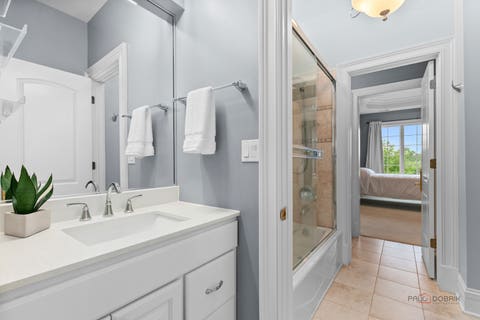 Tiny photo for 151 Palmer Circle, Vernon Hills, IL 60061 (MLS # 12734691)