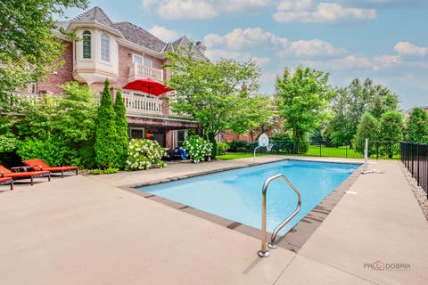 Tiny photo for 151 Palmer Circle, Vernon Hills, IL 60061 (MLS # 12734691)