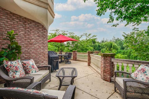Tiny photo for 151 Palmer Circle, Vernon Hills, IL 60061 (MLS # 12734691)
