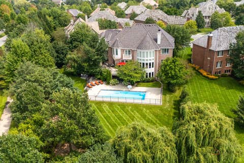 Tiny photo for 151 Palmer Circle, Vernon Hills, IL 60061 (MLS # 12734691)