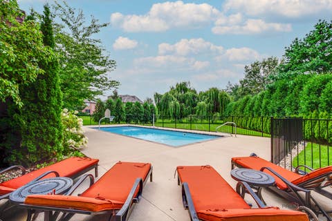 Tiny photo for 151 Palmer Circle, Vernon Hills, IL 60061 (MLS # 12734691)