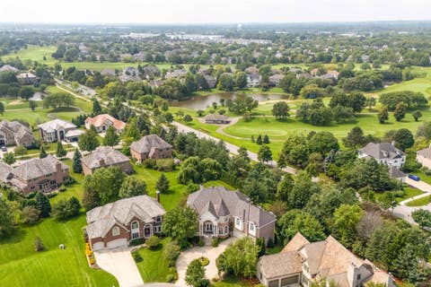 Tiny photo for 151 Palmer Circle, Vernon Hills, IL 60061 (MLS # 12734691)