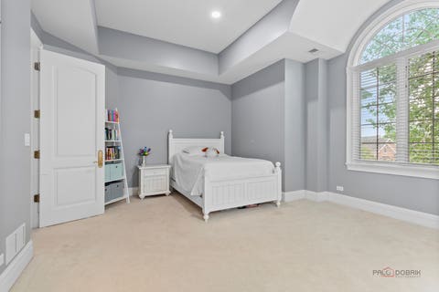 Tiny photo for 151 Palmer Circle, Vernon Hills, IL 60061 (MLS # 12734691)