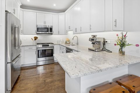 Tiny photo for 1830 N Winchester Avenue #216, Chicago, IL 60622 (MLS # 12647490)