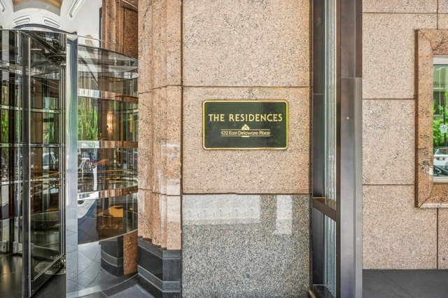 132 E Delaware Place 5201