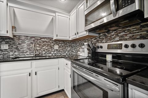 Tiny photo for 903 N Linden Street #232, Normal, IL 61761 (MLS # 12473367)