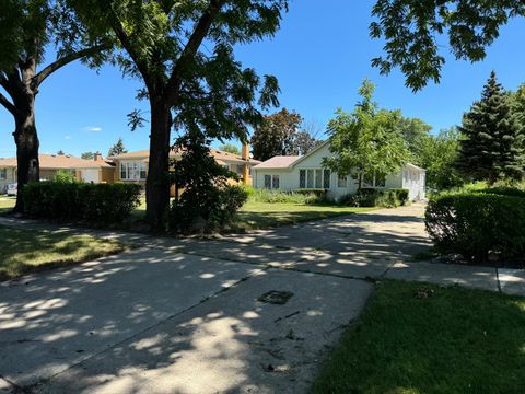 A home in Schiller Park