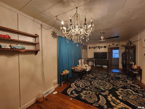 Tiny photo for 413 N 8TH Street, Herrin, IL 62948 (MLS # EB459670)