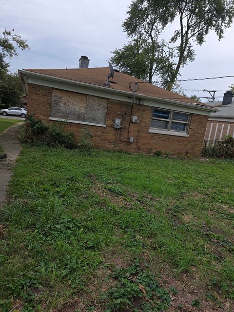 Tiny photo for 14930 IRVING Avenue, Dolton, IL 60419 (MLS # 12497000)