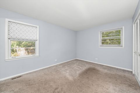 Tiny photo for 824 Oxford Street, Downers Grove, IL 60516 (MLS # 12509641)