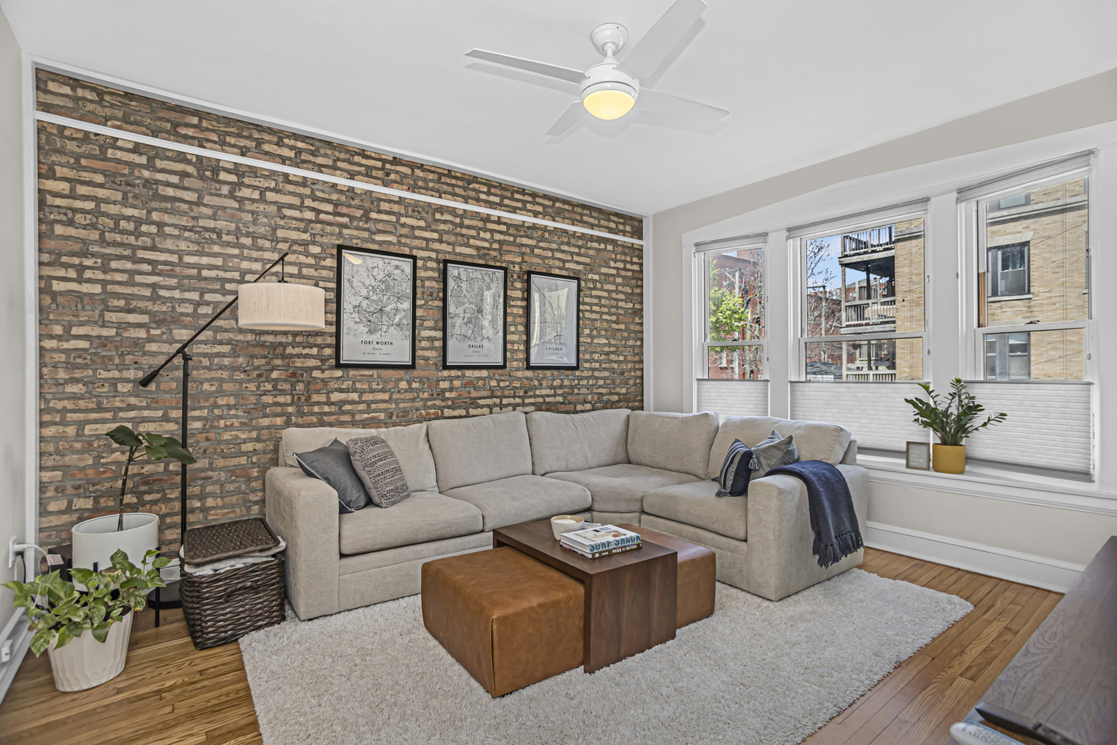 637 W Armitage Avenue 1