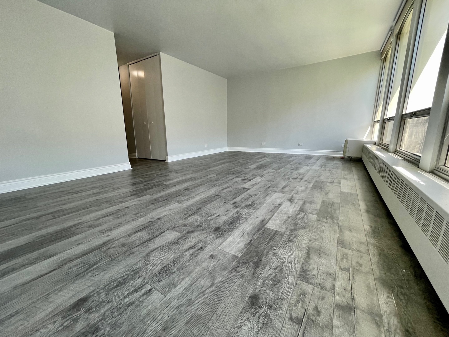 1401 E 55th Street 714