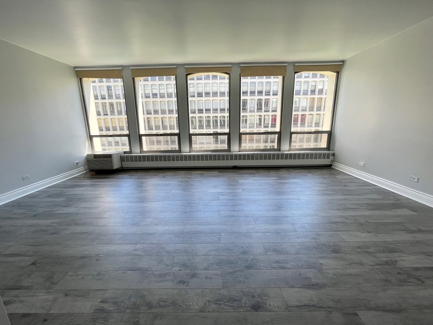 1401 E 55th Street 714