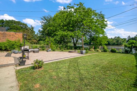 Tiny photo for 443 W Water Street, Kankakee, IL 60901 (MLS # 12411429)