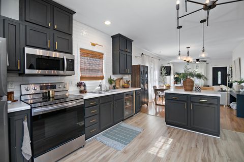 Tiny photo for 443 W Water Street, Kankakee, IL 60901 (MLS # 12411429)