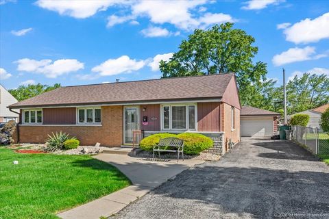Photo of 6328 W 85th Street, Burbank, IL 60459 (MLS # 12652492)