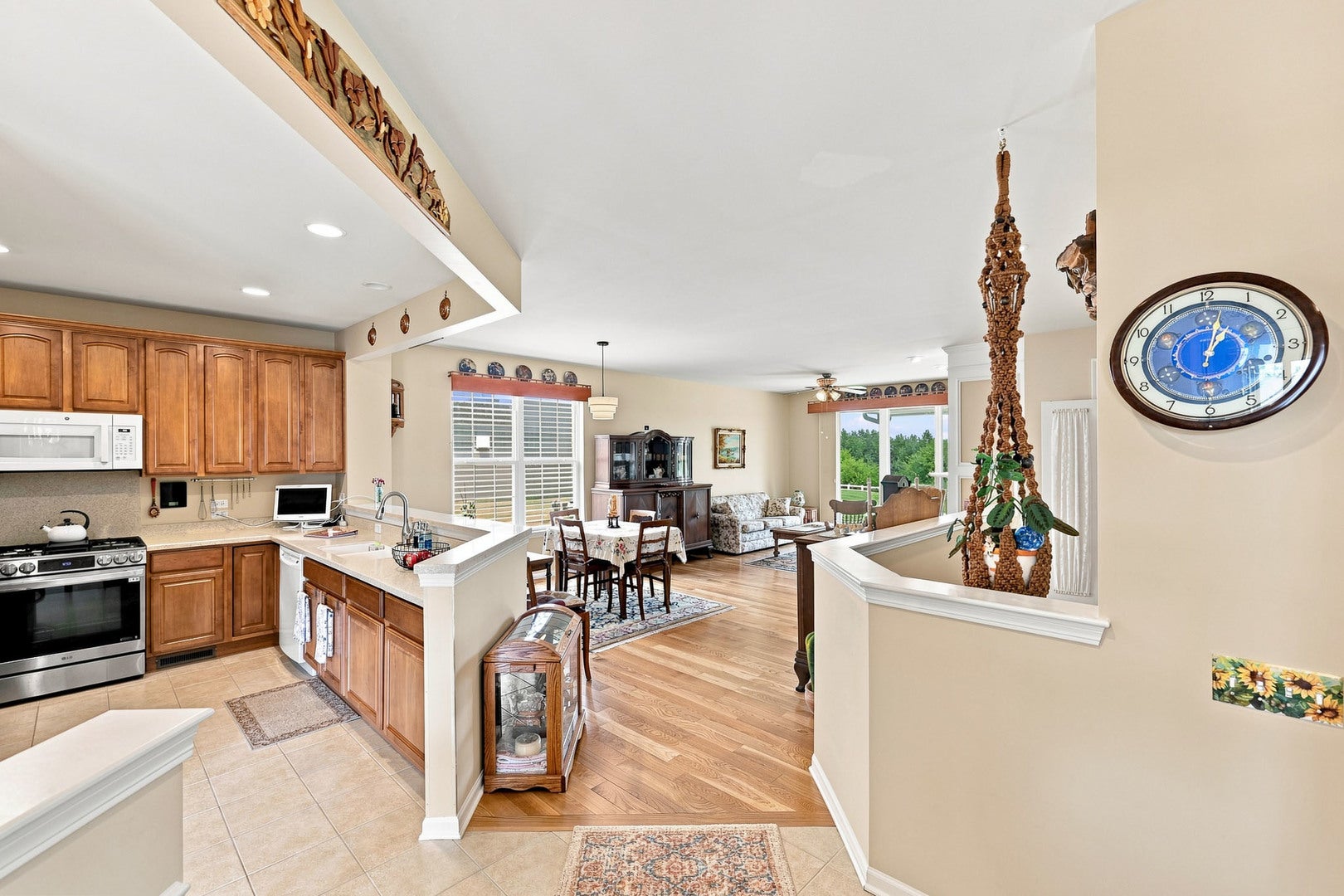 13270 Canary Lane