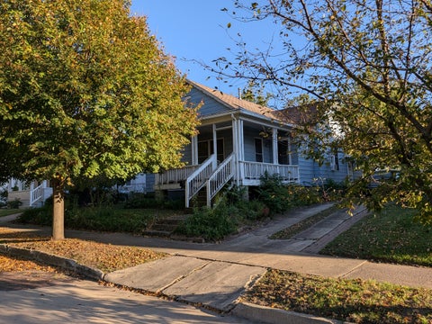 Photo of 819 E Monroe Street, Bloomington, IL 61701 (MLS # 12780945)