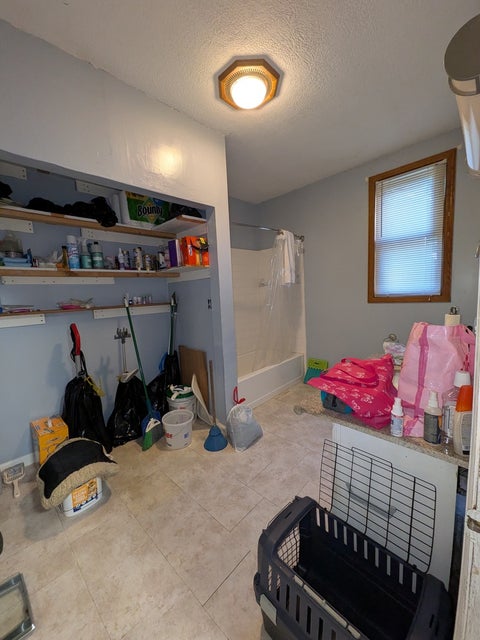 Tiny photo for 819 E Monroe Street, Bloomington, IL 61701 (MLS # 12780945)