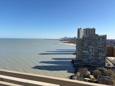 Tiny photo for 6301 N Sheridan Road #9M, Chicago, IL 60660 (MLS # 12670326)