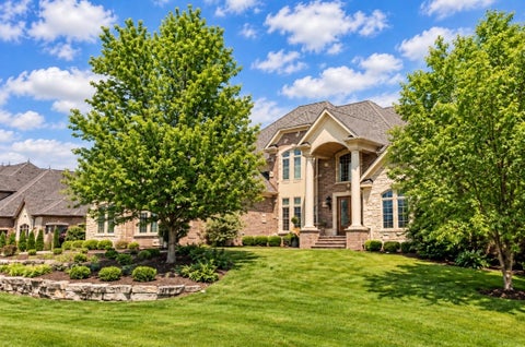 Photo of 110 Forest Edge Drive, Palos Park, IL 60464 (MLS # 12771787)