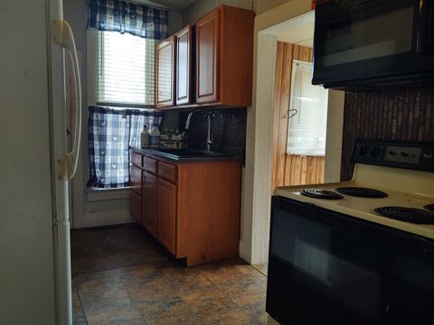 Tiny photo for 201 South 4th Street, Vienna, IL 62995 (MLS # 12593442)