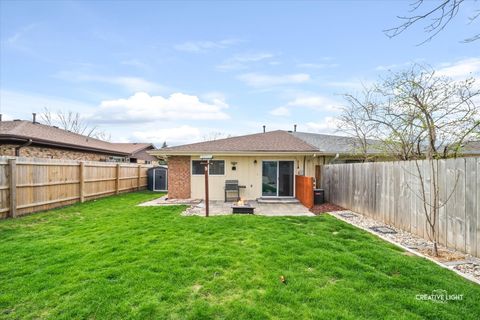 Tiny photo for 410 S Jackson Street, Batavia, IL 60510 (MLS # 12615872)