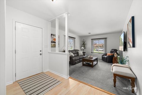 Tiny photo for 410 S Jackson Street, Batavia, IL 60510 (MLS # 12615872)