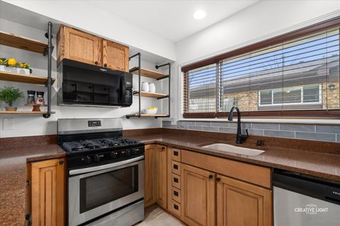 Tiny photo for 410 S Jackson Street, Batavia, IL 60510 (MLS # 12615872)