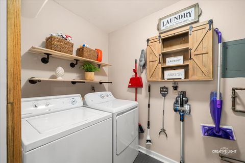Tiny photo for 410 S Jackson Street, Batavia, IL 60510 (MLS # 12615872)