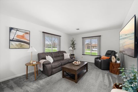 Tiny photo for 410 S Jackson Street, Batavia, IL 60510 (MLS # 12615872)