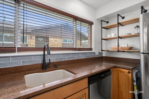 Tiny photo for 410 S Jackson Street, Batavia, IL 60510 (MLS # 12615872)