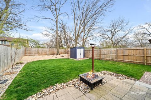 Tiny photo for 410 S Jackson Street, Batavia, IL 60510 (MLS # 12615872)