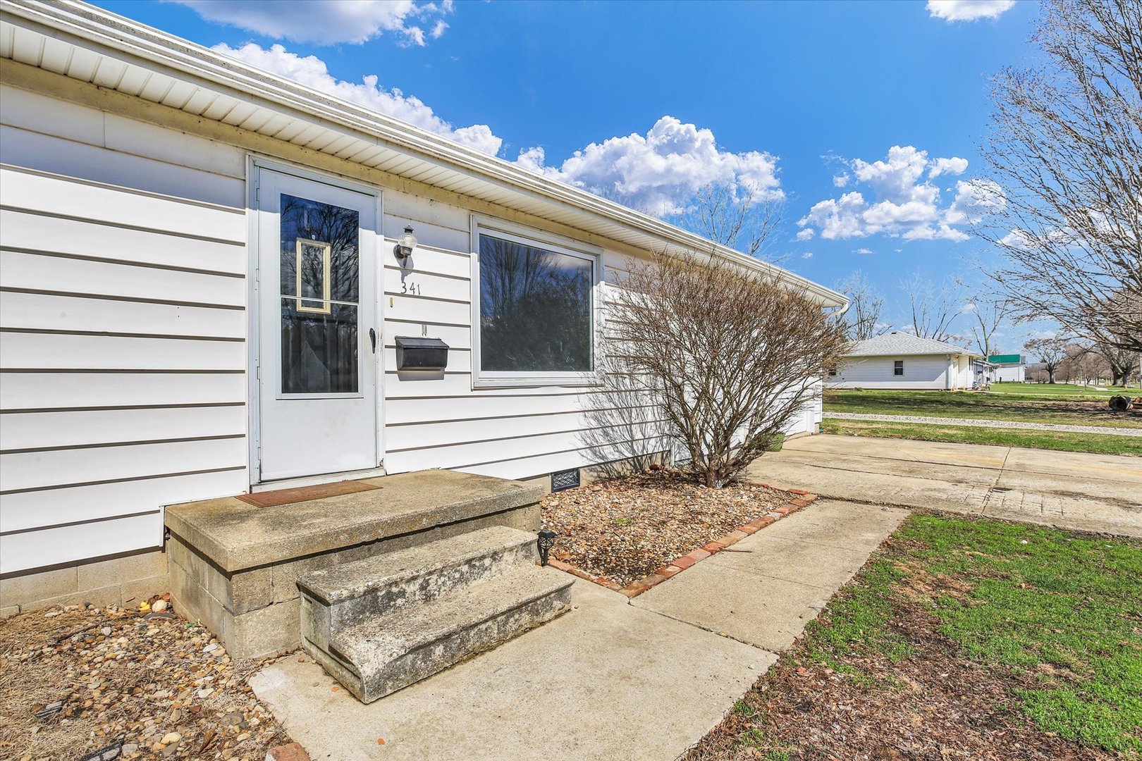341 W Spruce Street